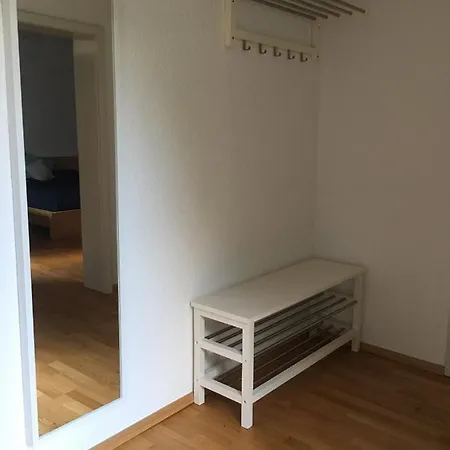 Grosszugiges Mit Blick Ins Grune Und Eigener Terrasse Апартаменты *